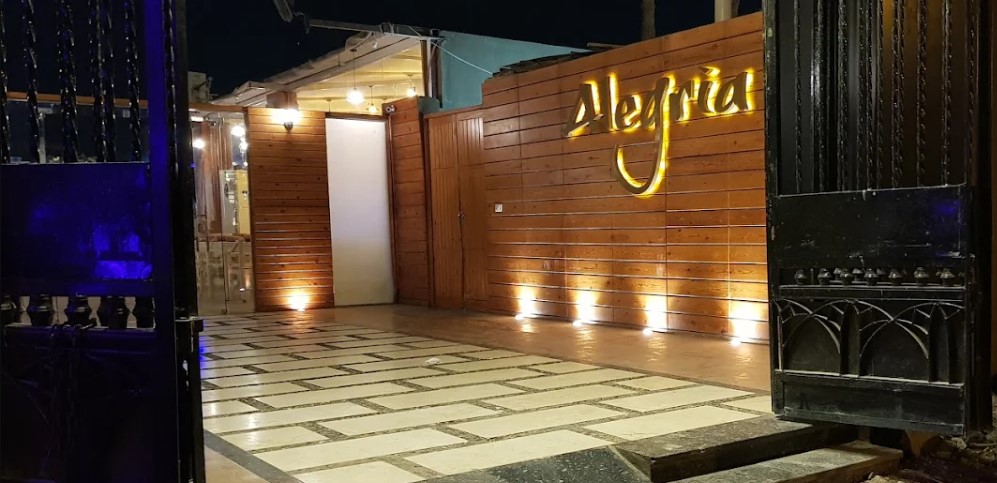 كافيه اليجريا من أفضل كافيهات على النيل في أسيوط