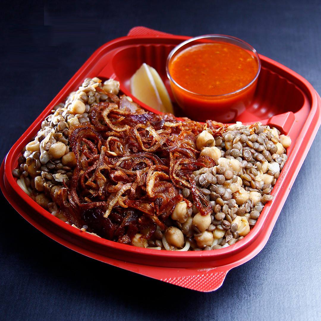 كشري عزو أسيوط من أفضل مطاعم الكشري في أسيوط