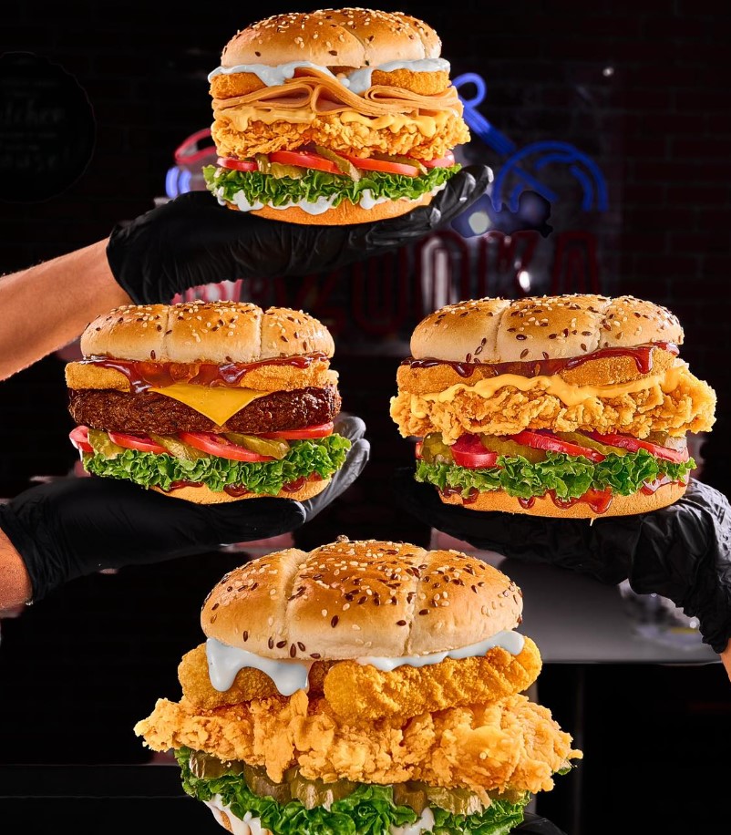 مطعم بازوكا أسيوط ضمن أفضل مطاعم شارع الجمهورية في أسيوط