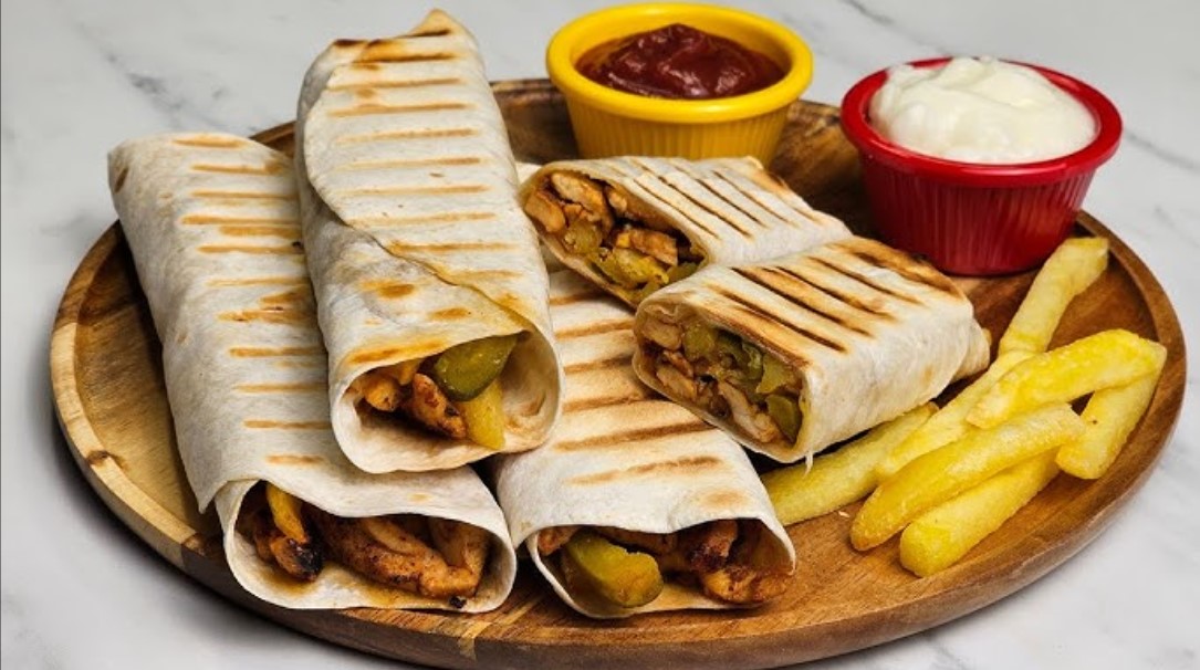 مطعم الدمشقي أسيوط من أفضل مطاعم الشاورما في أسيوط